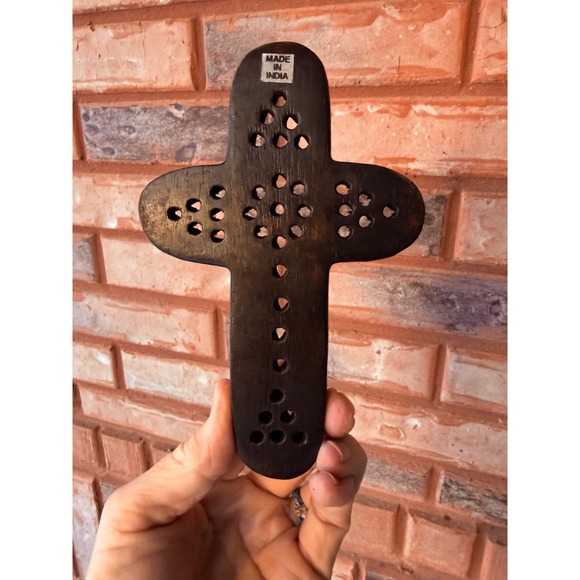 Carved Wooden Cross Rustic Home Decor India - Picture 2 of 4